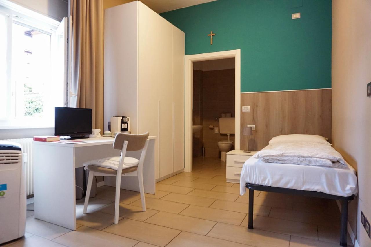 טרנטו I Dodici Mesi Rooms&Apartments מראה חיצוני תמונה